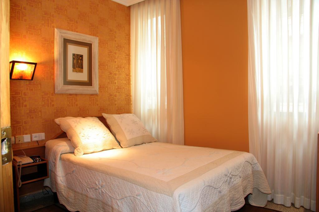 Hostal Paris Valladolid Eksteriør billede