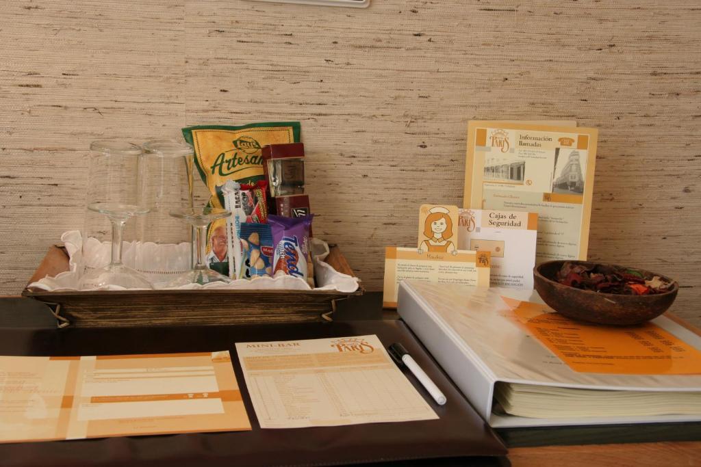 Hostal Paris Valladolid Eksteriør billede