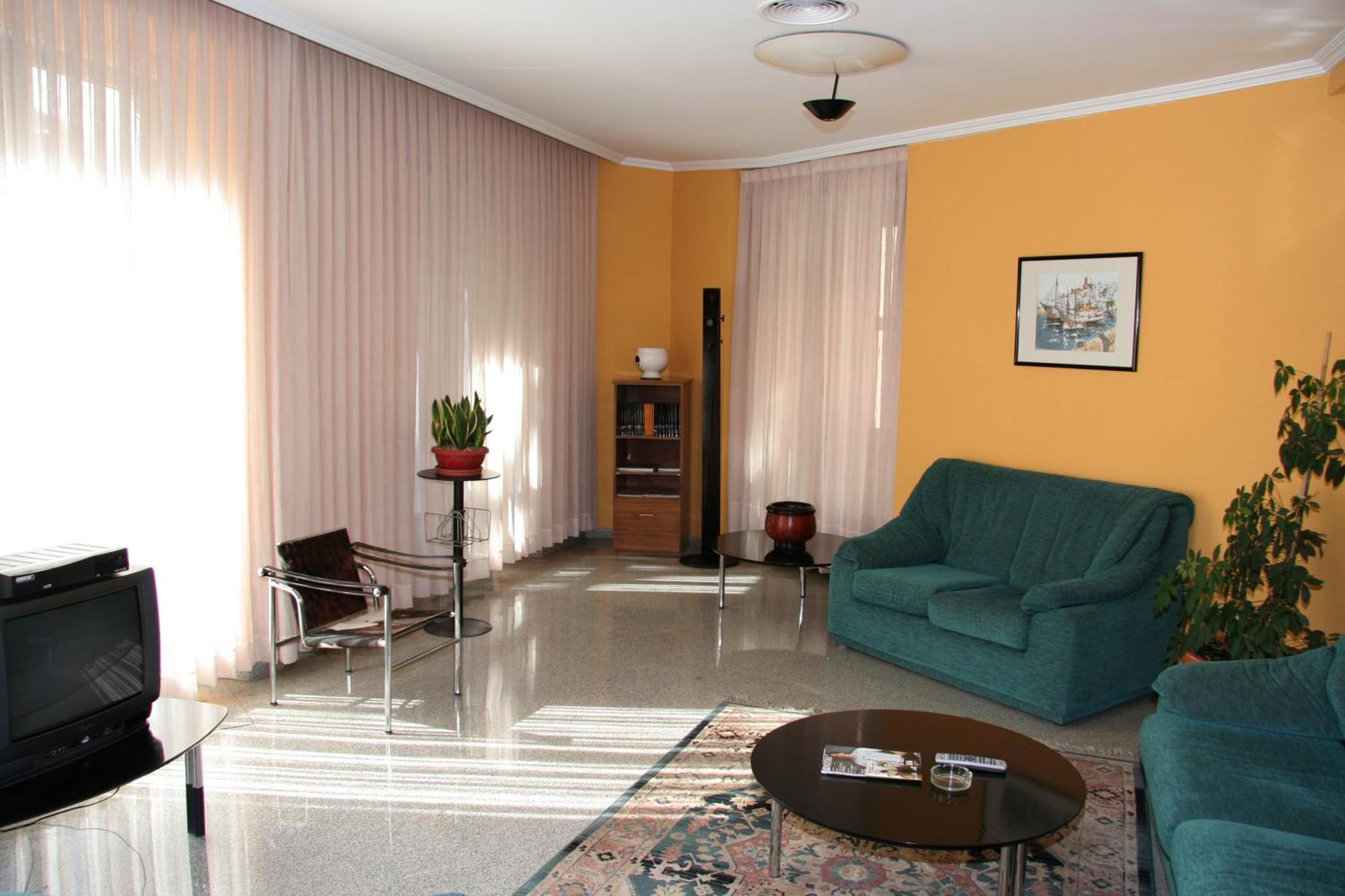 Hostal Paris Valladolid Eksteriør billede