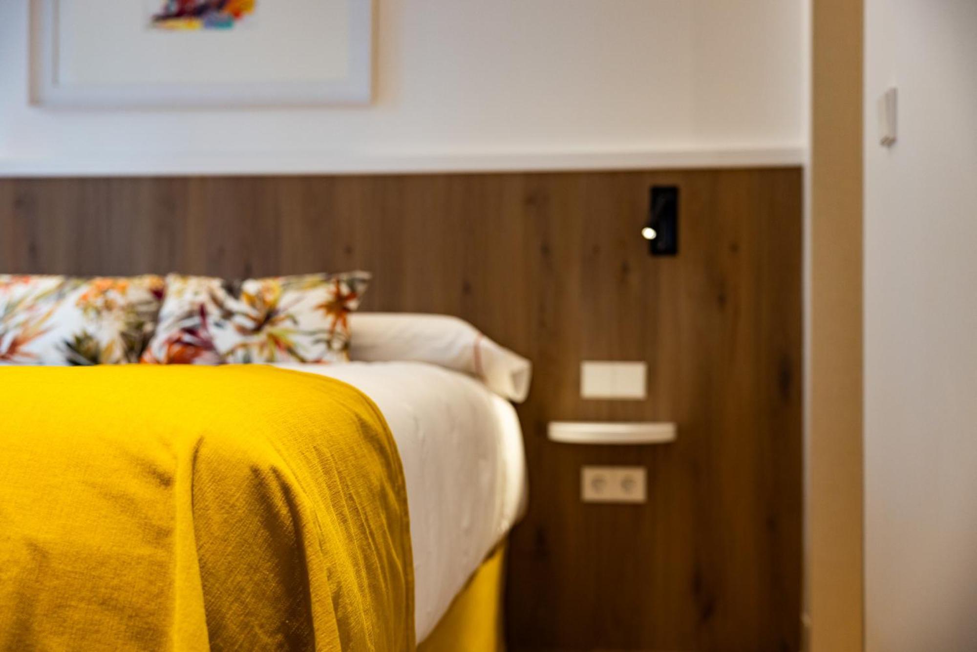 Hostal Paris Valladolid Eksteriør billede