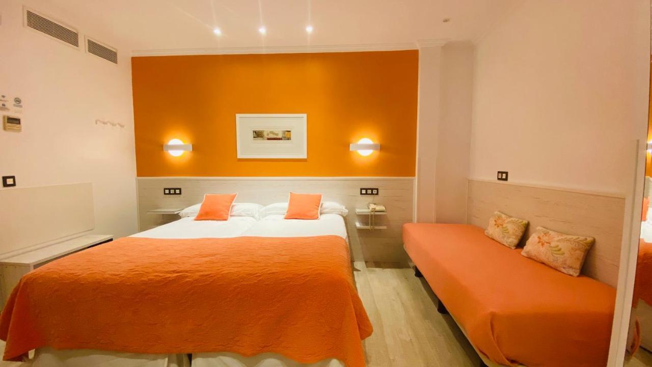 Hostal Paris Valladolid Eksteriør billede