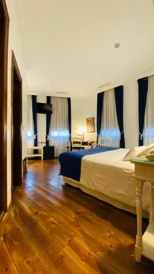 Hostal Paris Valladolid Eksteriør billede