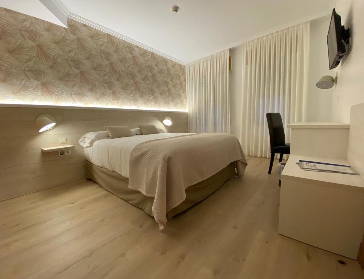 Hostal Paris Valladolid Eksteriør billede